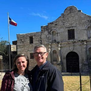 Meet your Posher, Raynesa